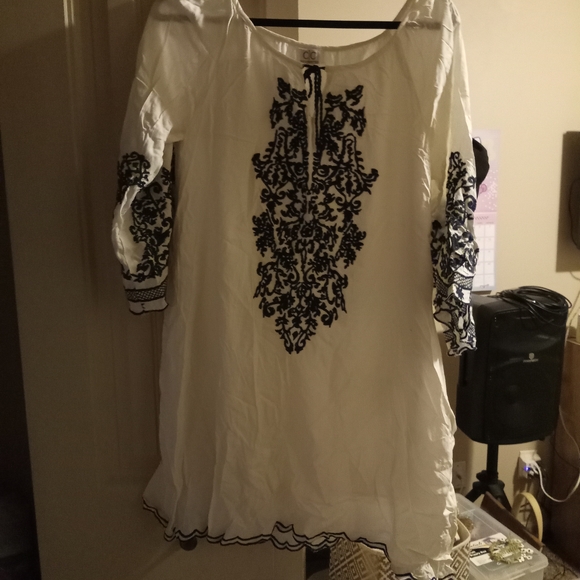 Striped Ruffle V-Neck Blouse - Picture 10 of 13